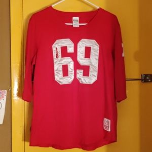 🍨Pink 3 quarter sleeve shirt.